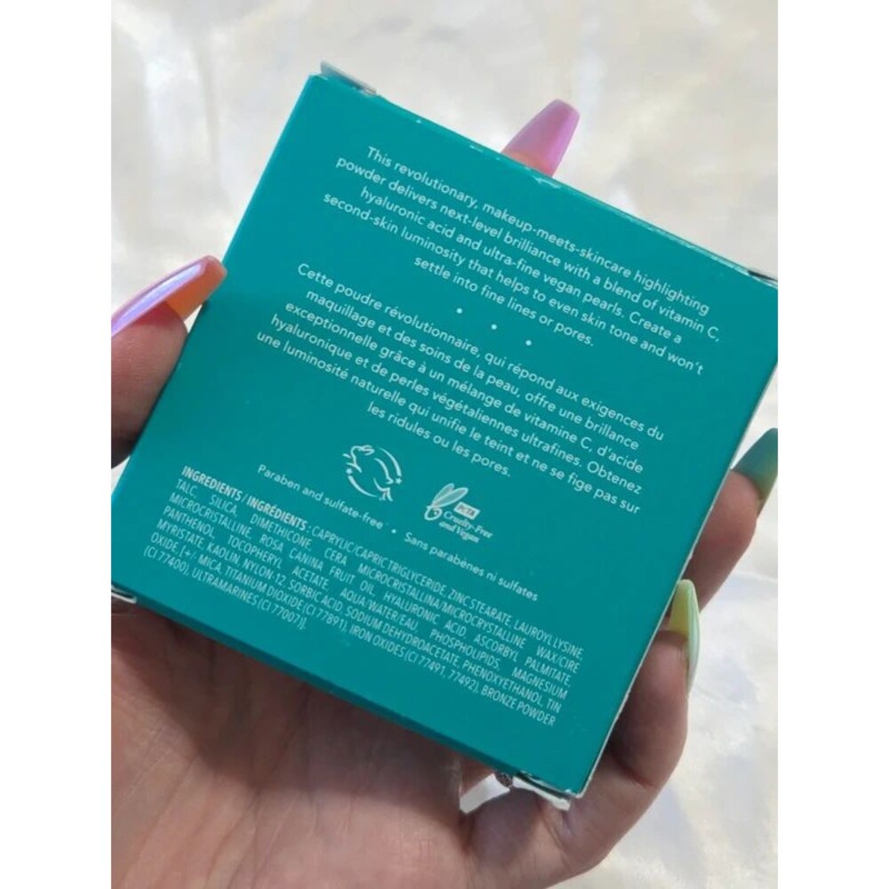Thrive Brilliant Face Highlighter - Shirley (bronze gold) - Picture 6 of 9